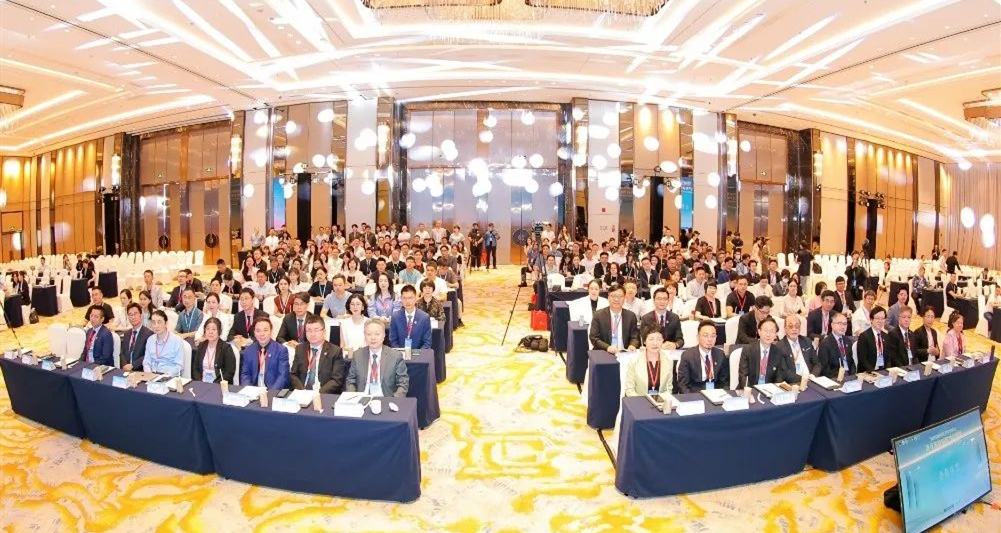 海峽兩岸醫(yī)學(xué)美容精英高峰論壇圓滿(mǎn)落幕！